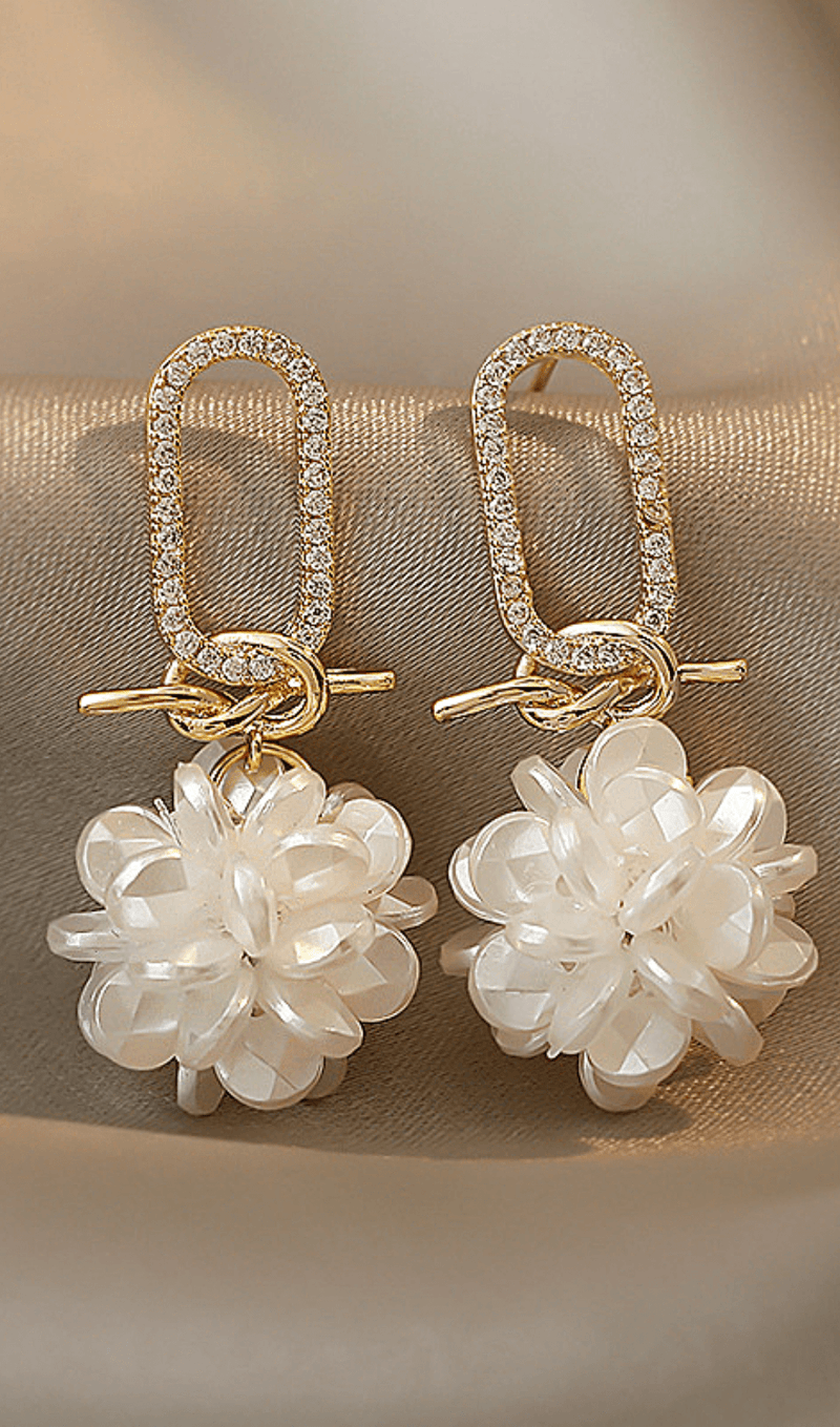 FLOWER MICRO-INLAID AND KNOTTED GEOMETRIC EARRINGS