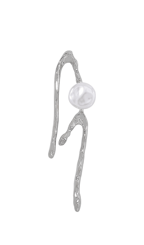 Geometric irregular pearl earrings. ohmogo 