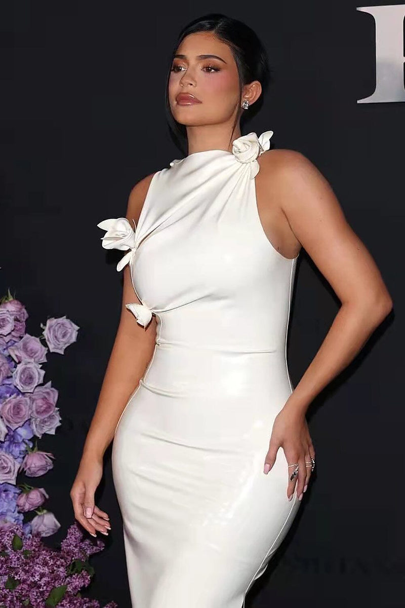 GLAM WITH EDGY SKINTIGHT LATEX GOWN IN WHITE LEATHERETTE PIECES Oh CICI 