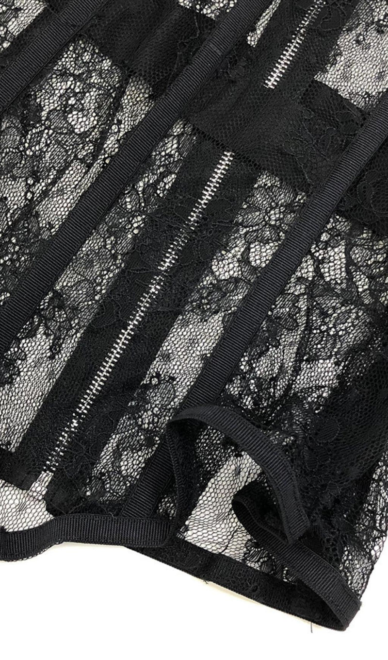 LACE TOPS IN WHITE Clothing styleofcb 