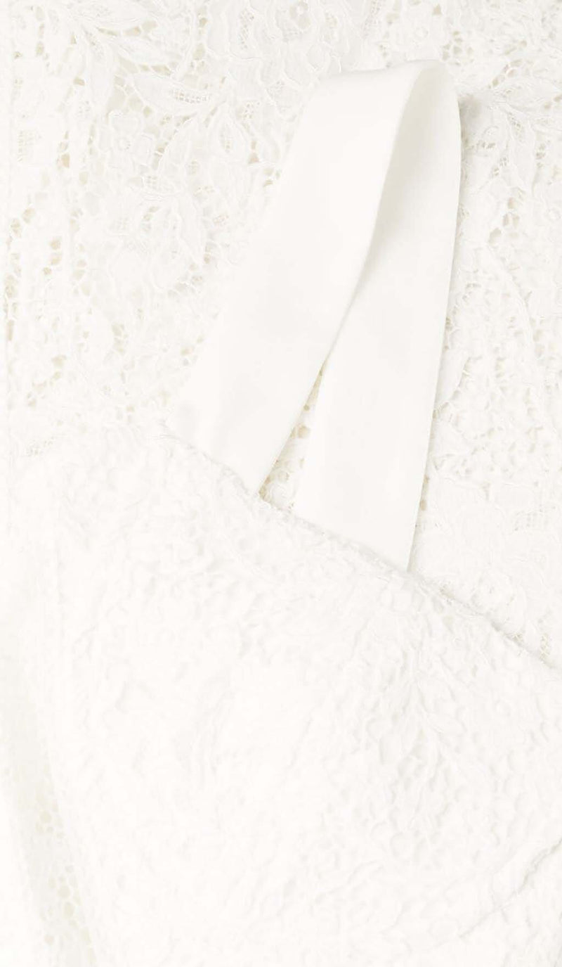 LACE DETAIL STRAPPY MIDI DRESS IN WHITE DRESS STYLE OF CB 