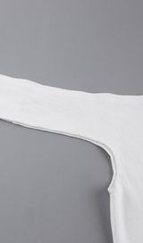 Off-the-shoulder solid color T-shirt styleofcb 