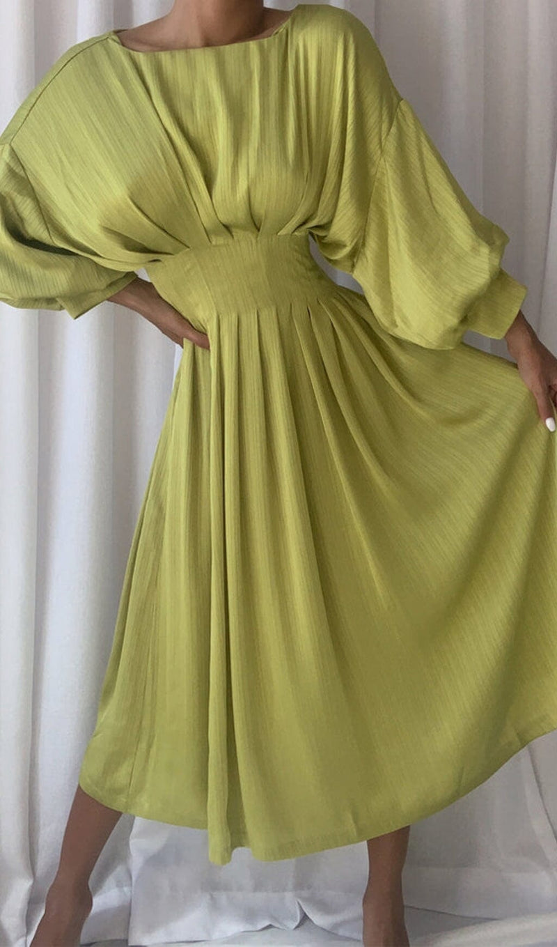 RUCHED SATIN MIDI DRESS IN GTEEN DRESS STYLE OF CB 