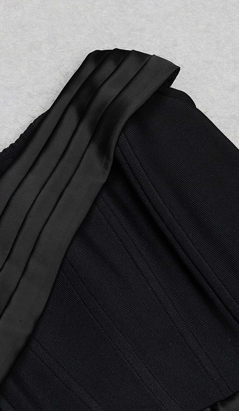 SLEEVELESS BANDAGE MIDI DRESS IN BLACK DRESS STYLE OF CB 