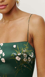 SPAGHETTI STRAP SLEEVELESS MAXI DRESS IN GREEN STYLE OF CB 
