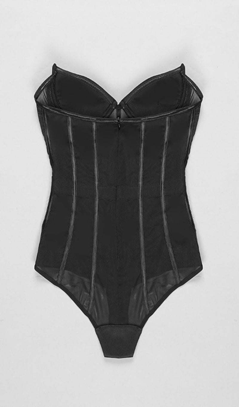 STRAPLESS FISHBONE TOPS IN BLACK Clothing styleofcb 