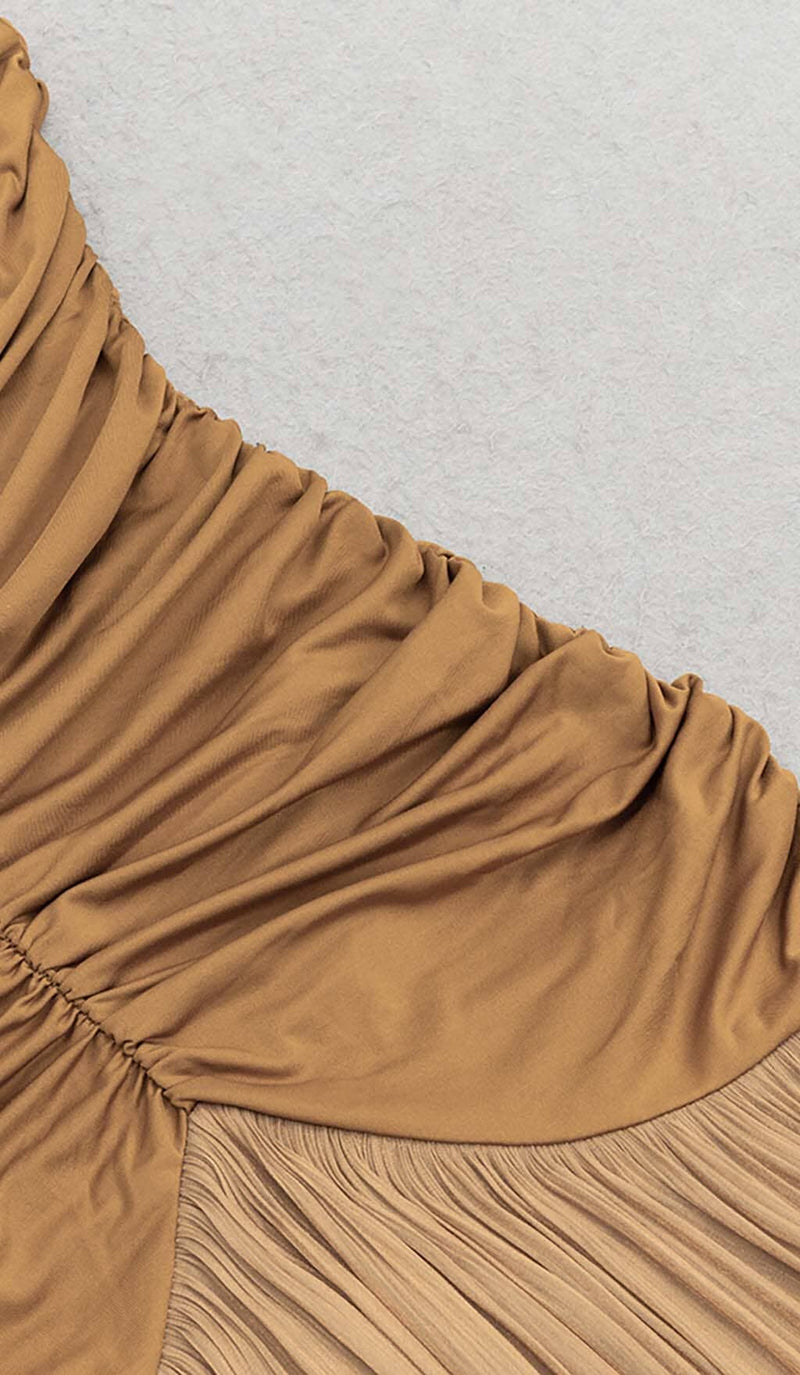PLEATED STRAPPY MIDI DRESS IN BROWN DRESS STYLE OF CB 